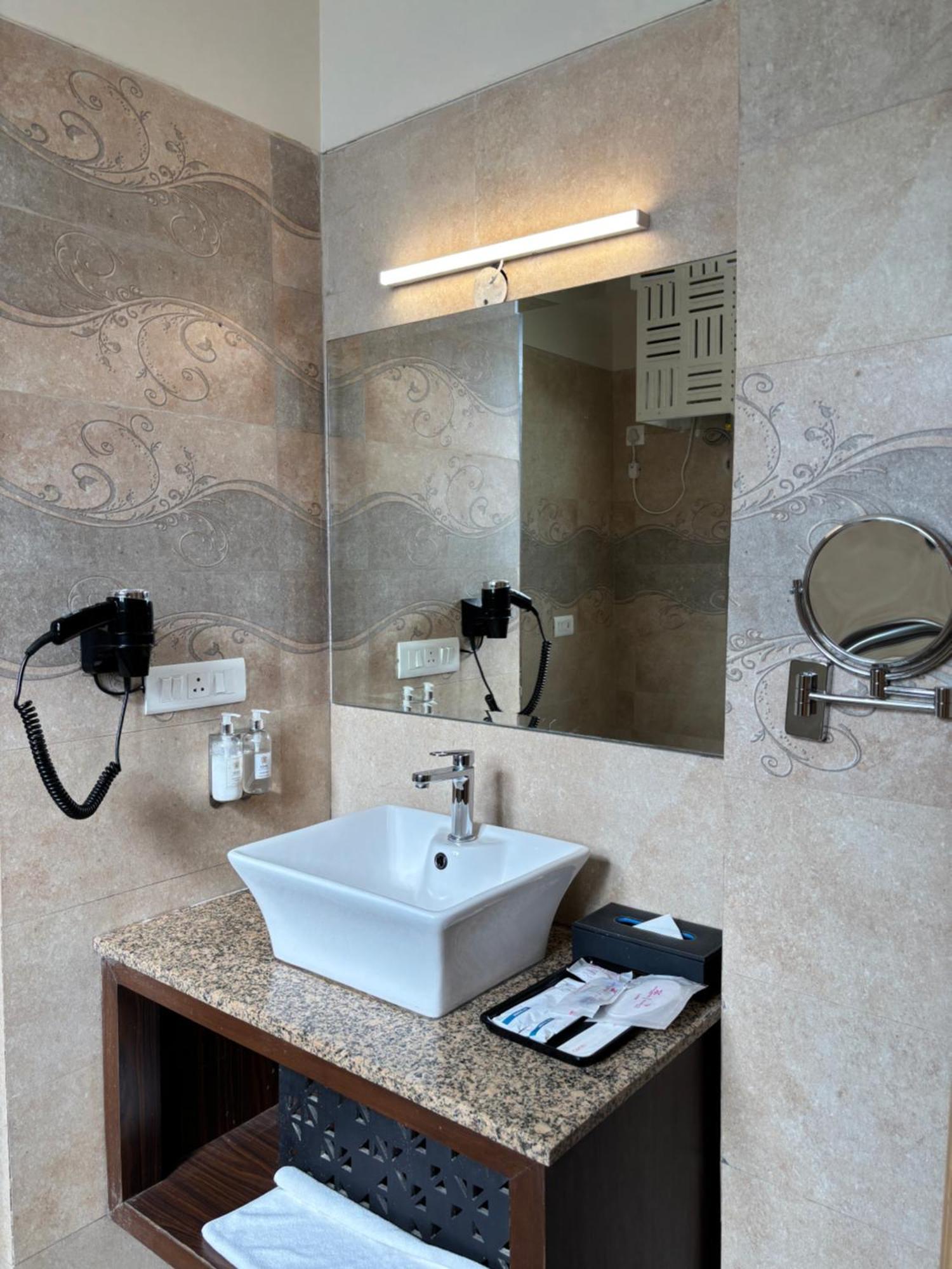 Regenta Resort & Spa Mashobra Šimla Exteriér fotografie